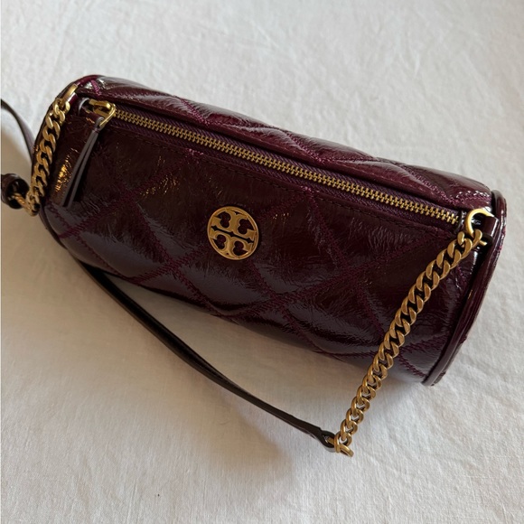 Tory Burch WILLA SHINE BARREL BAG - Picture 8 of 10